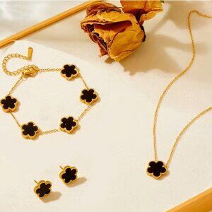 NEW 18K Yellow Gold Lucky Clover Boho Necklace Bracelet Earrings Set